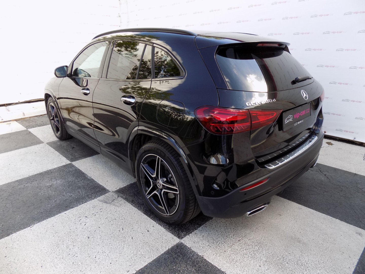 Mercedes-Benz GLA SUV / Terénní 2,0 l 110 kw