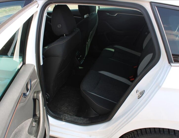 Škoda Scala Hatchback 1,5 l 110 kw