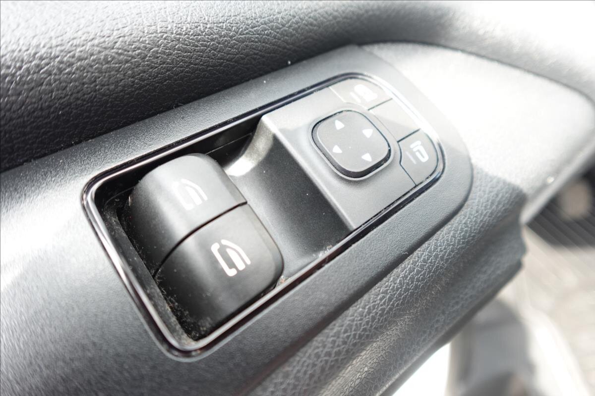 Mercedes-Benz Sprinter Valník 2,0 l 125 kw