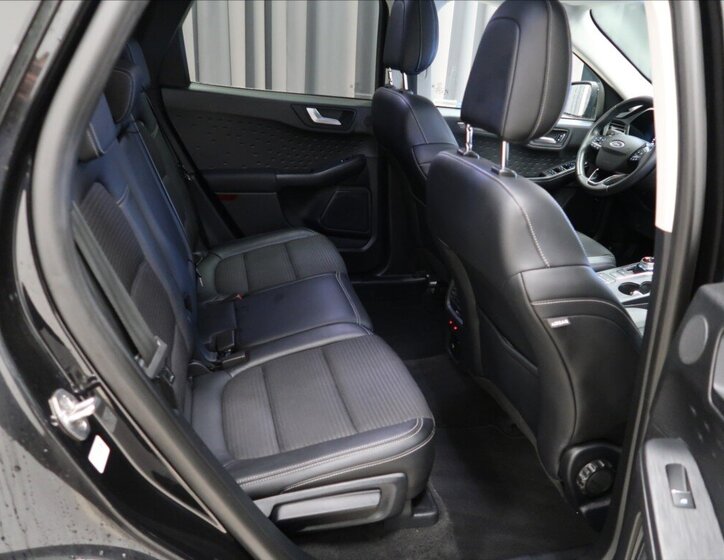 Ford Kuga SUV 2,0 l 140 kw