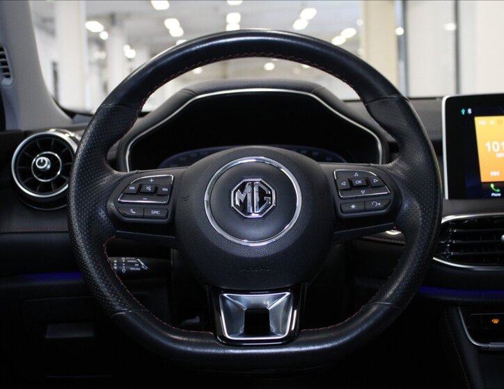 MG EHS SUV 1,5 l 190 kw