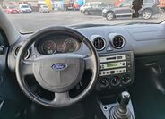 Ford Fiesta 13