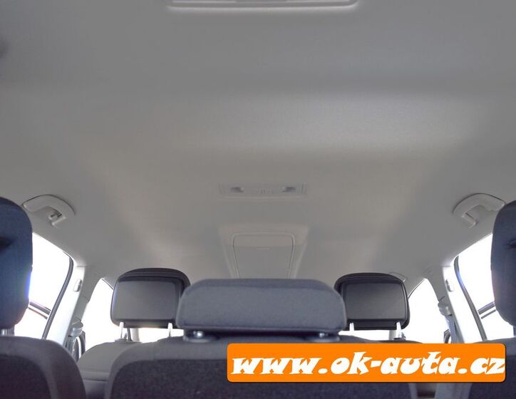 Volkswagen Touran 20