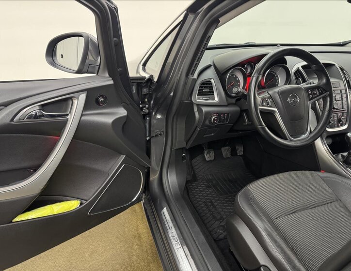 Opel Astra Hatchback 1,4 l 103 kw