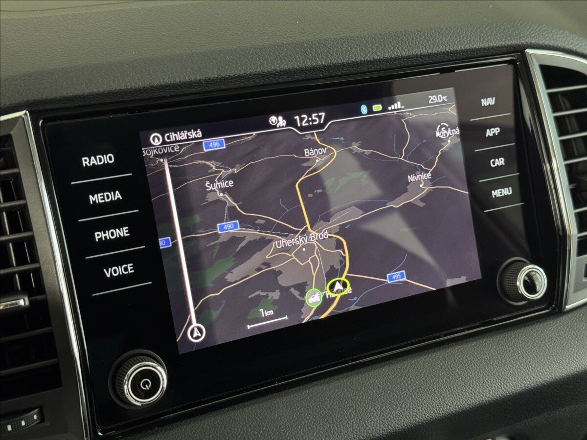 Škoda Karoq SUV 1,5 l 110 kw