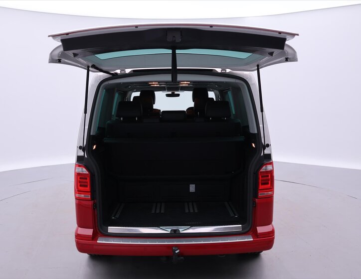 Volkswagen Multivan 9