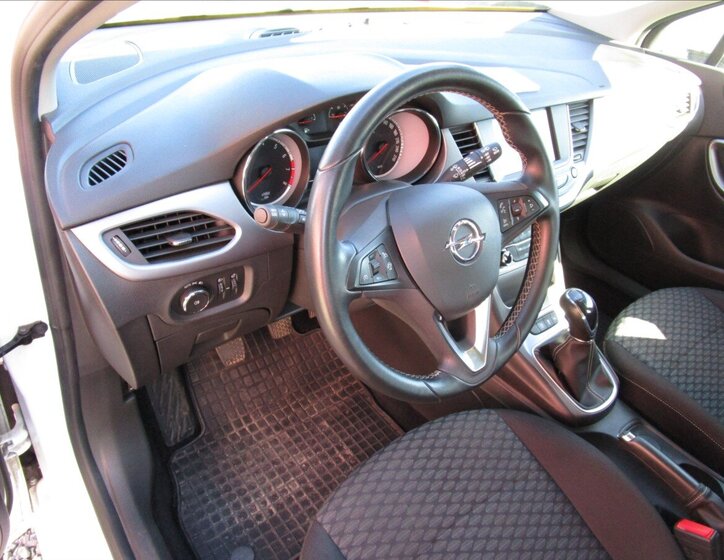 Opel Astra Hatchback 999,0 77 kw