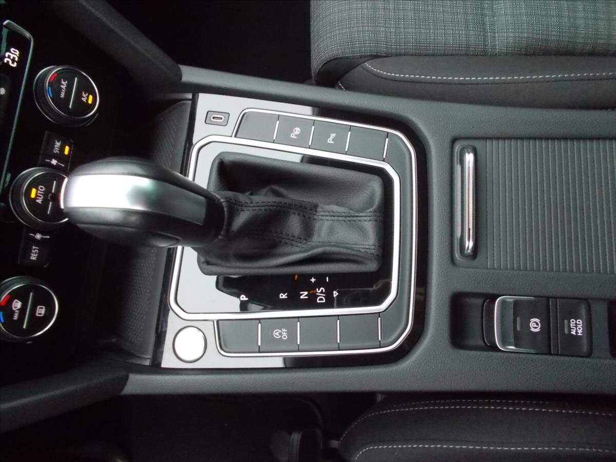 Volkswagen Passat Kombi 2,0 l 110 kw