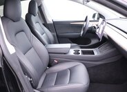 Tesla Model Y SUV / Terénní 0,0 75 kw