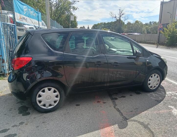 Opel Meriva 12