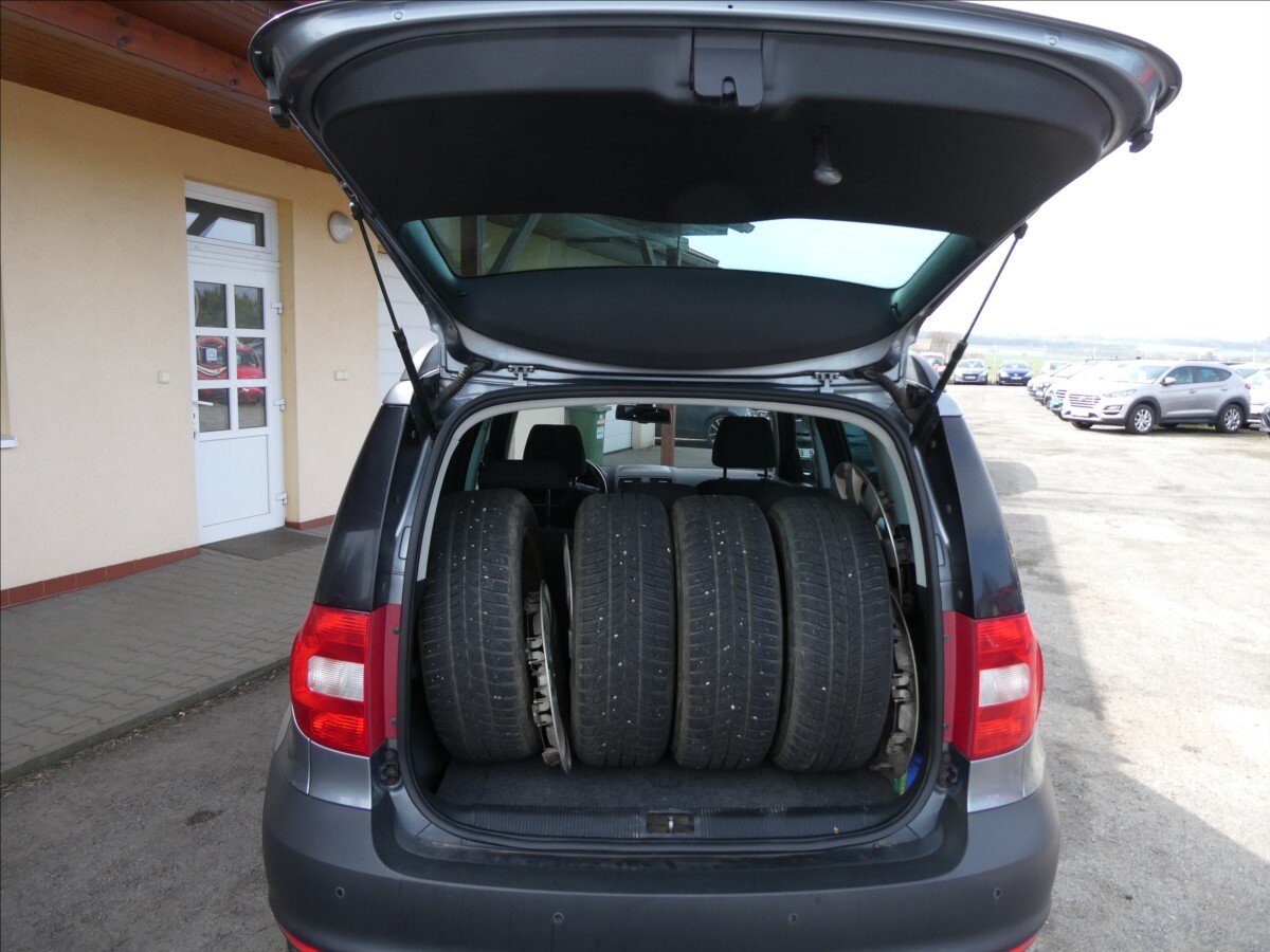 Škoda Yeti SUV / Terénní 1,8 l 118 kw