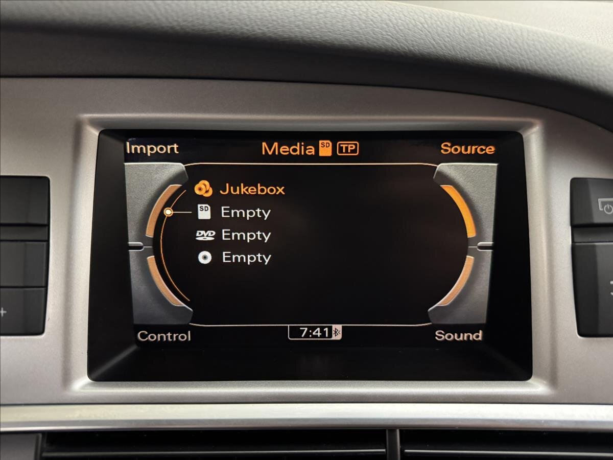 Audi A6 Sedan 2,7 l 140 kw