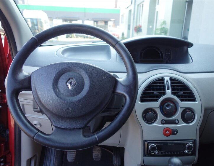 Renault Modus Hatchback 1,5 l 60 kw