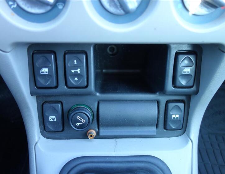 Land Rover Freelander 22