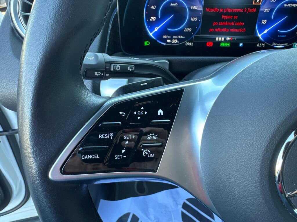 Mercedes-Benz EQB SUV / Terénní 0,0 140 kw