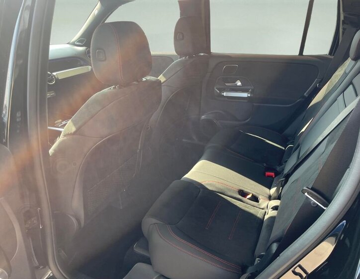 Mercedes-Benz GLB SUV / Terénní 2,0 l 110 kw