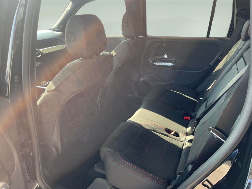 Mercedes-Benz GLB SUV / Terénní 2,0 l 110 kw