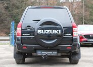 Suzuki Grand Vitara 6