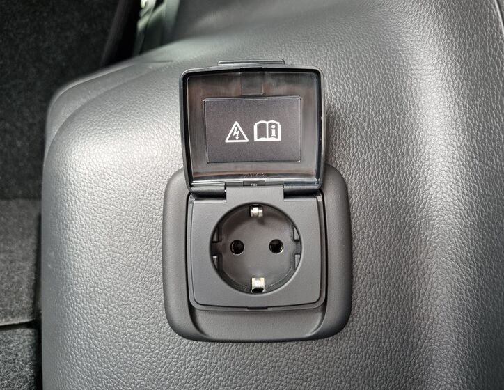 Mitsubishi Ostatní 24