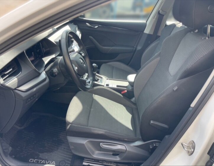 Škoda Octavia Liftback 2,0 l 110 kw