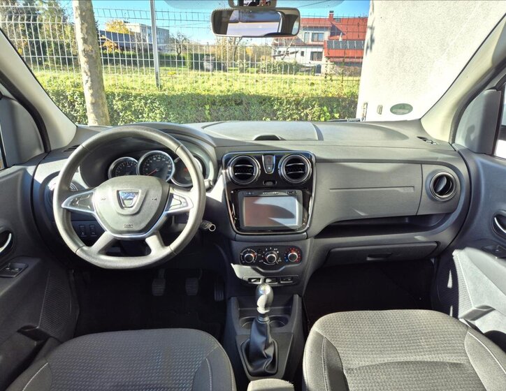 Dacia Lodgy 26