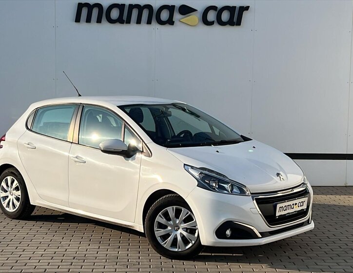 Peugeot 208 Hatchback 1,2 l 60 kw