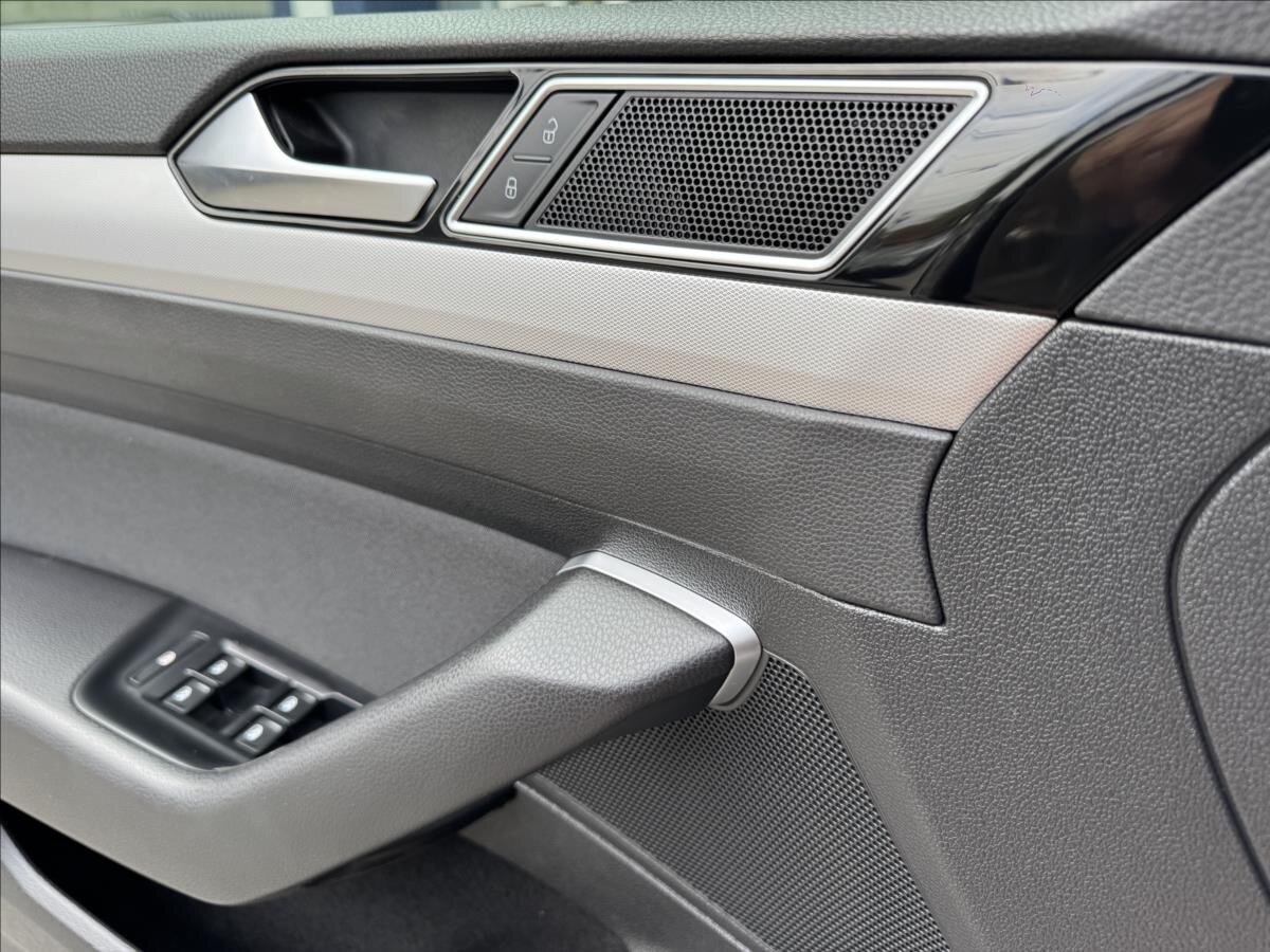 Volkswagen Passat Kombi 2,0 l 110 kw