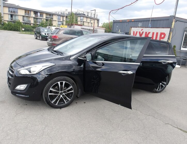 Hyundai i30 Hatchback 1,6 l 81 kw