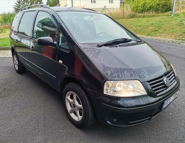 Volkswagen Sharan 4