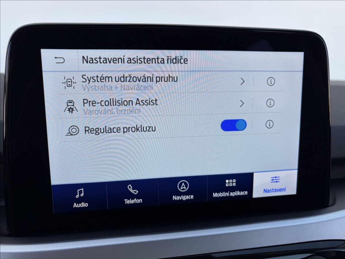 Ford Kuga Kombi 2,0 l 140 kw