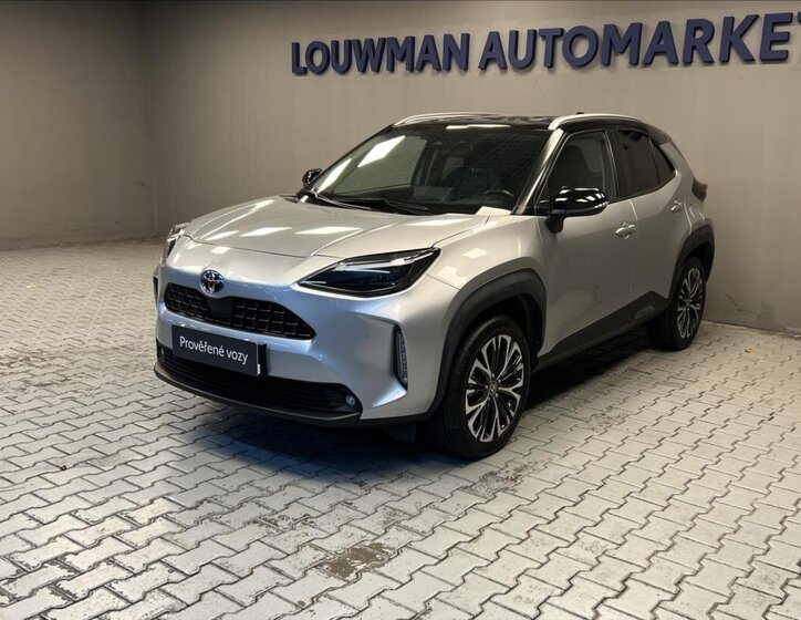 Toyota Yaris Cross 1