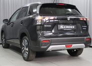 Suzuki S-Cross 6