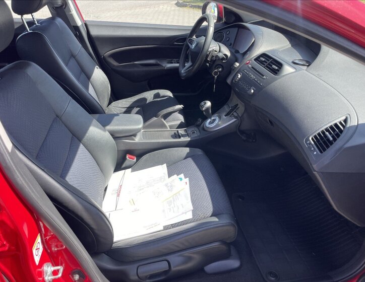Honda Civic Hatchback 1,3 l 73 kw