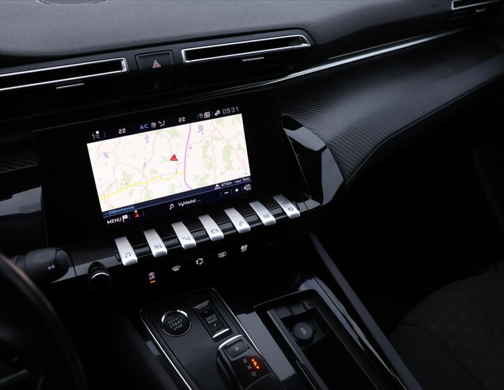 Peugeot 508 Liftback 1,6 l 133 kw