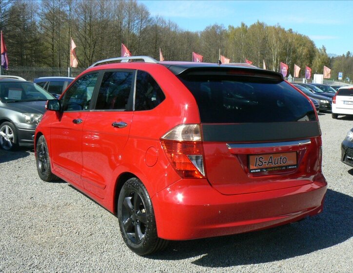 Honda FR-V Kombi 2,2 l 103 kw
