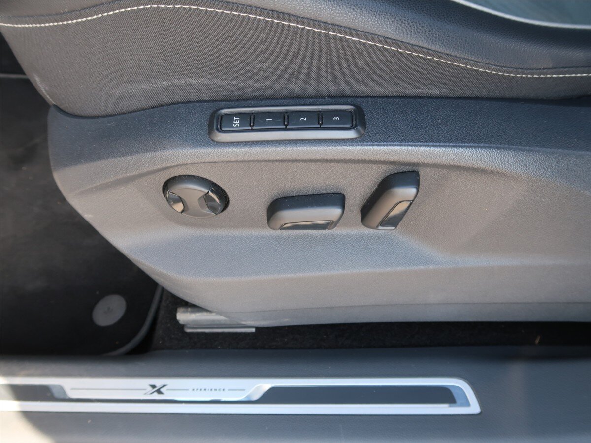 Seat Tarraco SUV / Terénní 2,0 l 110 kw