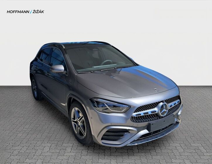 Mercedes-Benz GLA 3
