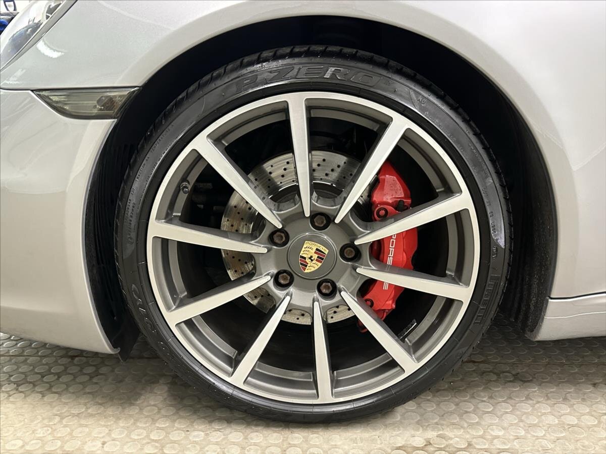 Porsche 911 Kabriolet 3,8 l 294 kw