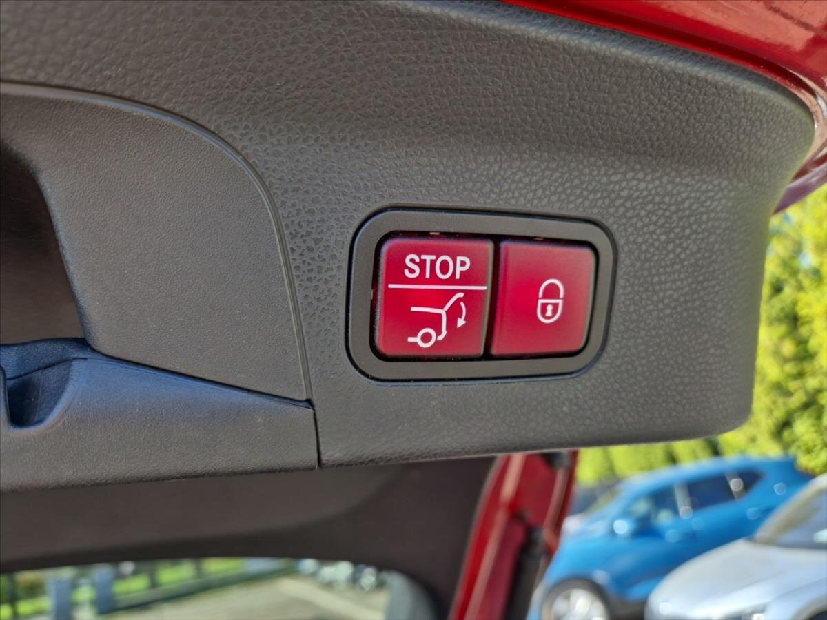 Mercedes-Benz GLC Hatchback 2,0 l 180 kw