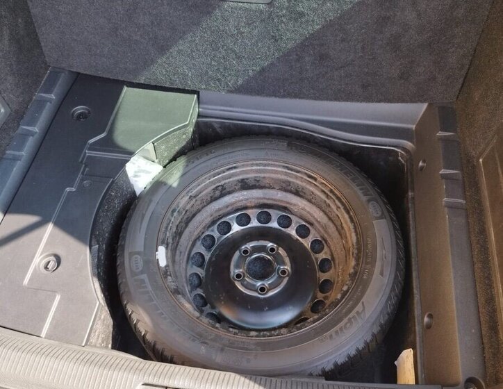 Volkswagen Passat Kombi 0,0 0