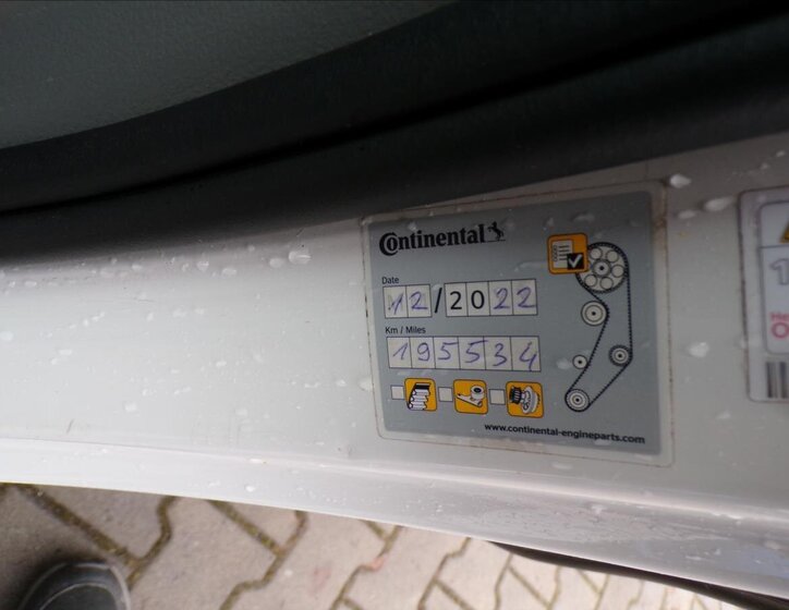 Seat Alhambra Kombi 2,0 l 125 kw