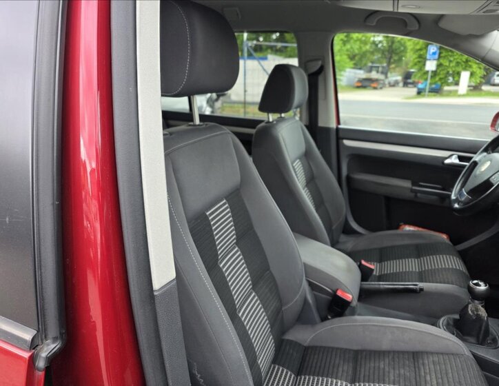 Volkswagen Touran Kombi 2,0 l 80 kw