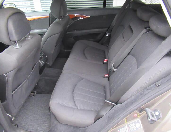 Mercedes-Benz Třídy E 10