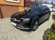 Mercedes-Benz Třídy E 9