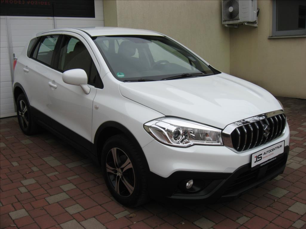 Suzuki S-Cross