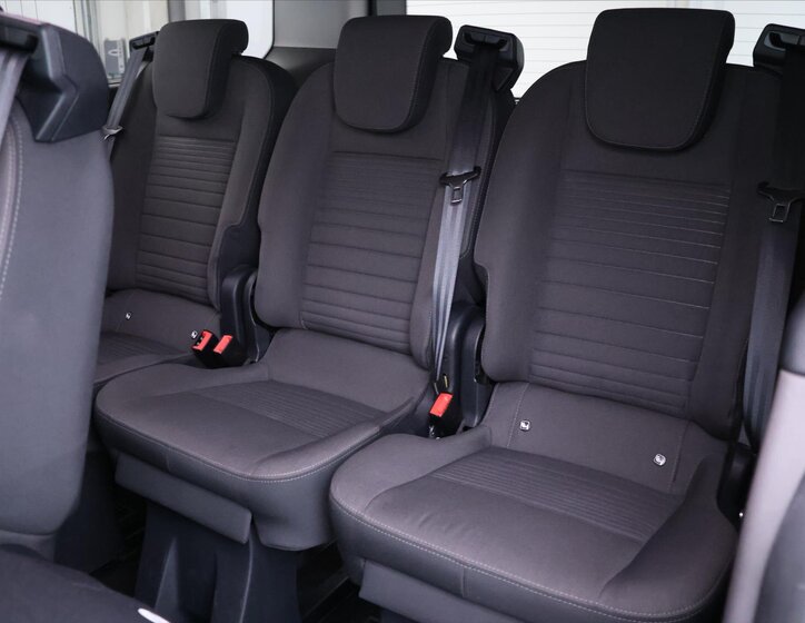 Ford Tourneo Custom Kombi 2,0 l 125 kw