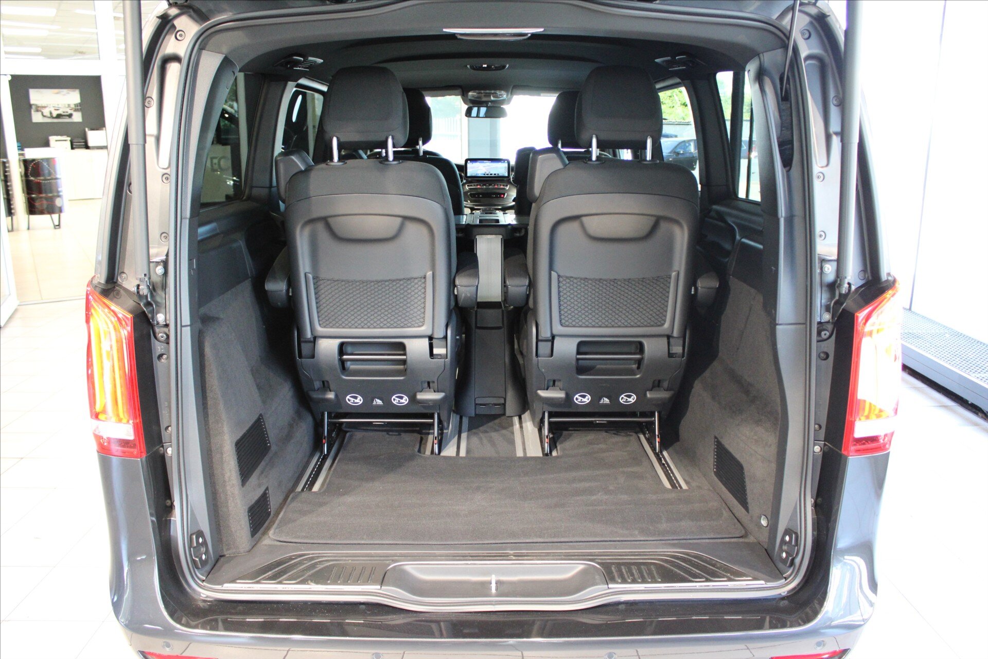 Mercedes-Benz Třídy V MPV 2,0 l 174 kw