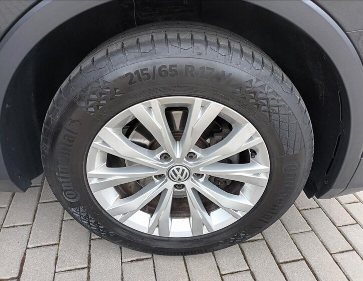 Volkswagen Tiguan SUV / Terénní 2,0 l 110 kw