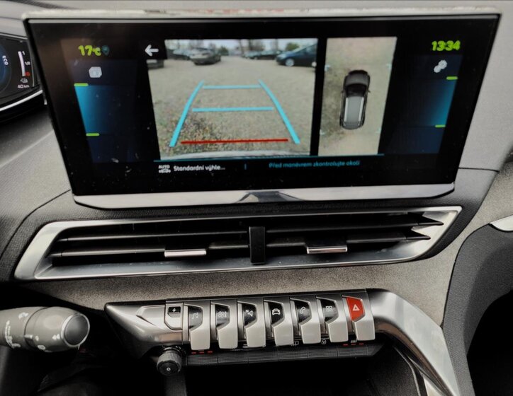 Peugeot 3008 SUV / Terénní 1,6 l 165 kw