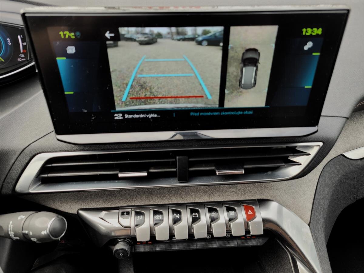 Peugeot 3008 SUV / Terénní 1,6 l 165 kw